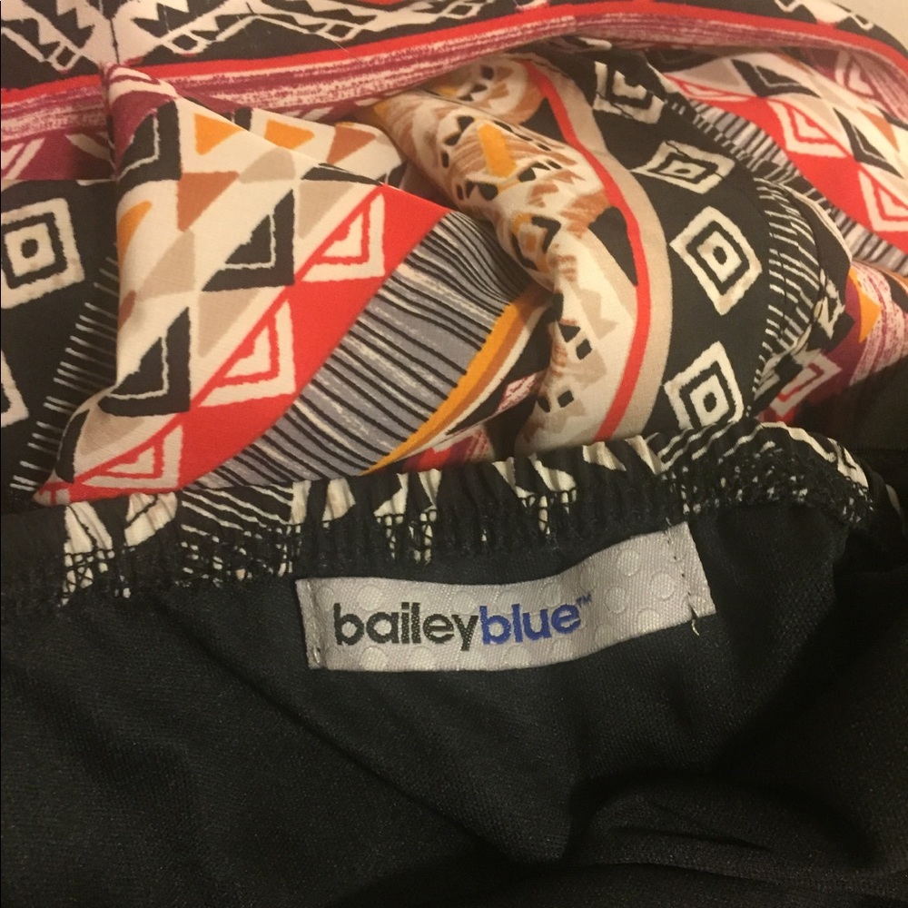 NWOT Maxi Dress! - Picture 5 of 8